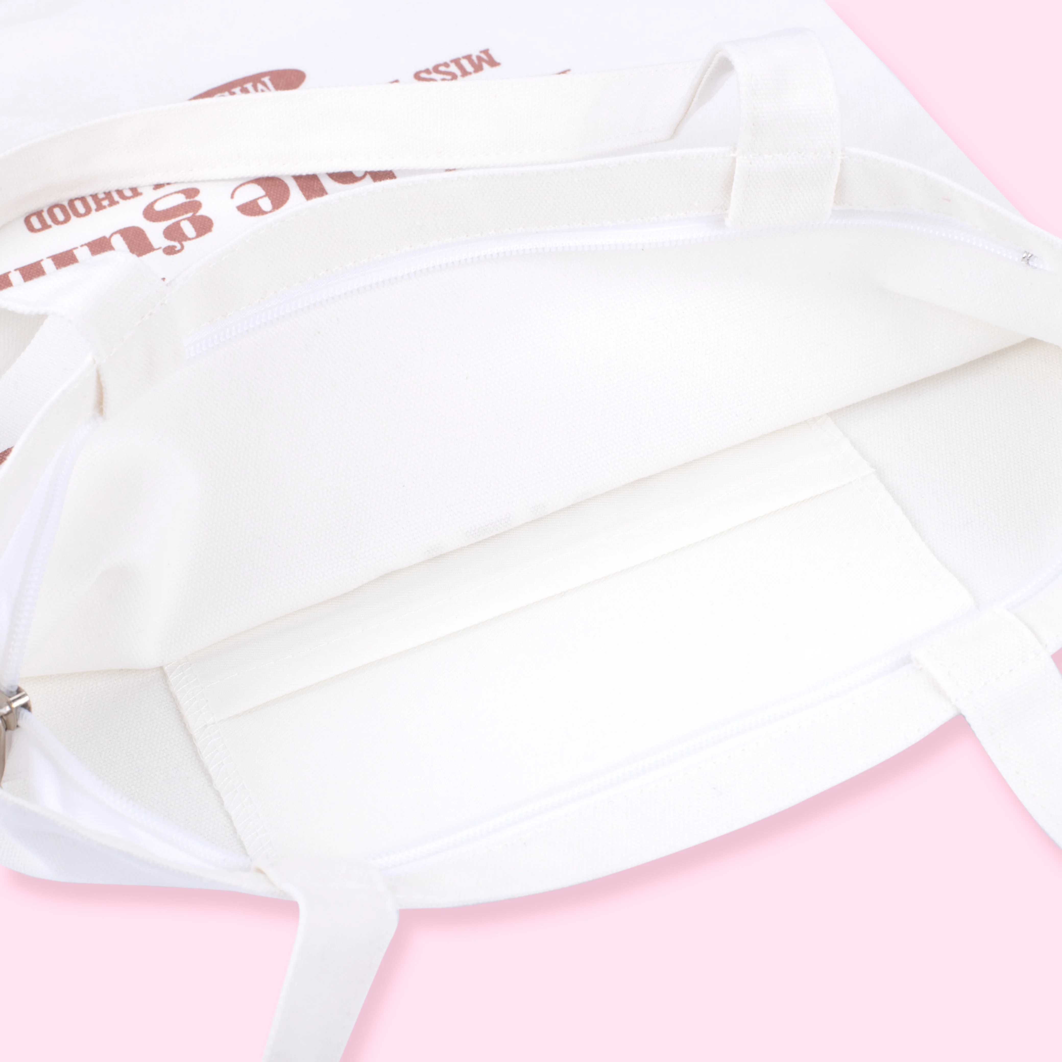Cute Printed Stylish Tote Bag - White - Image 4