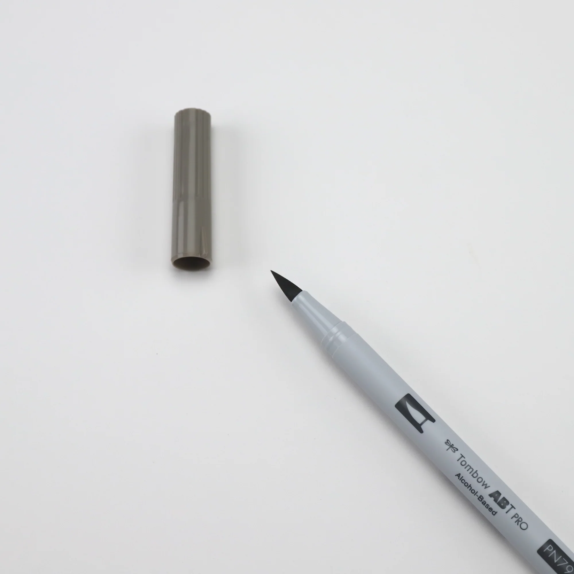 Tombow ABT PRO Alcohol-Based Art Marker - Warm Gray 2 - PN79 - Image 4